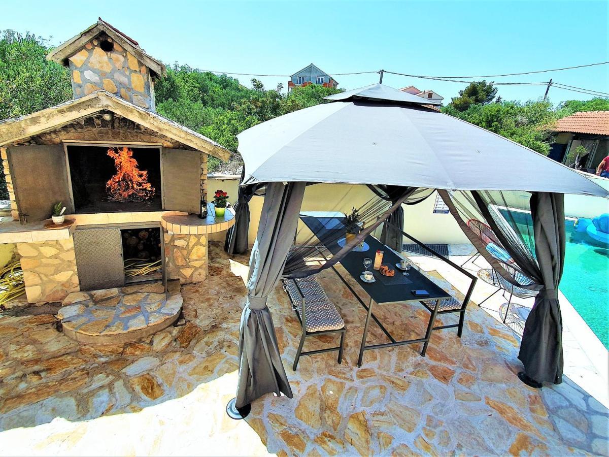 Villa Spark With Heated Pool In Rogoznica Zecevo Exterior photo