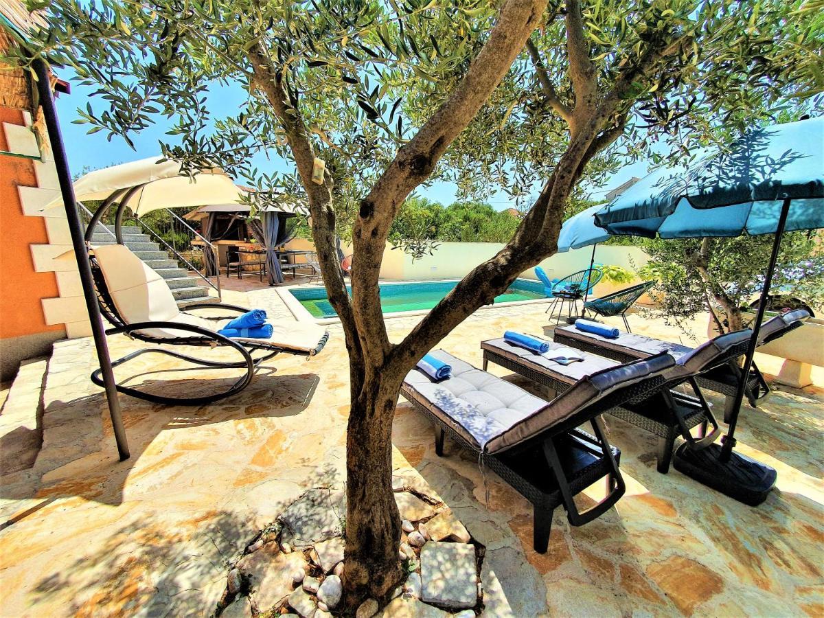 Villa Spark With Heated Pool In Rogoznica Zecevo Exterior photo